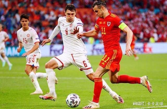 境中显得格 境中显得格