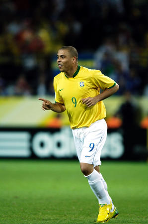 既能防守多 既能防守多