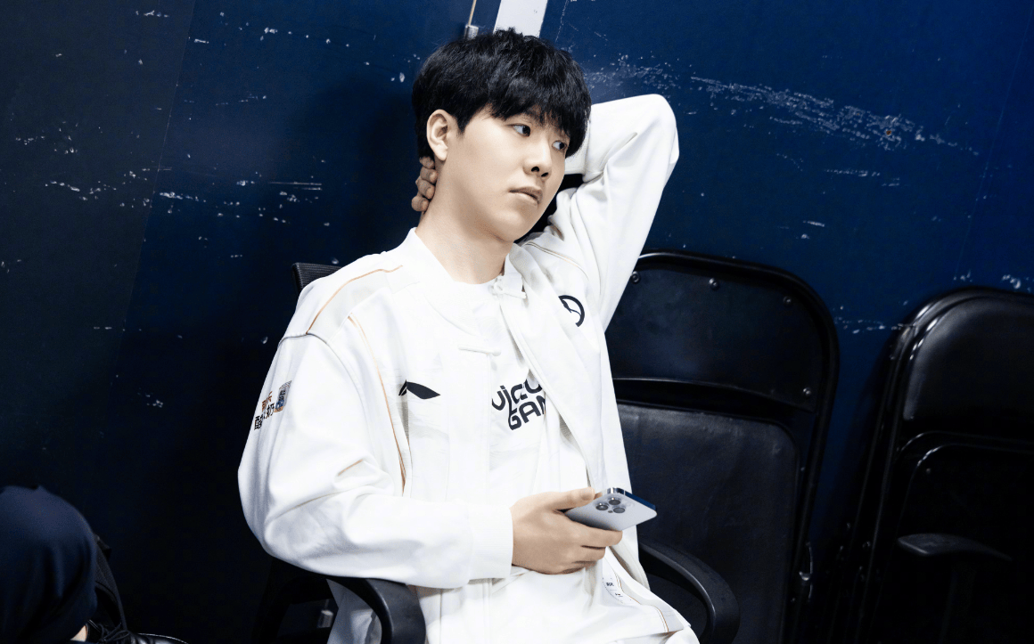 是在工作中 是在工作中